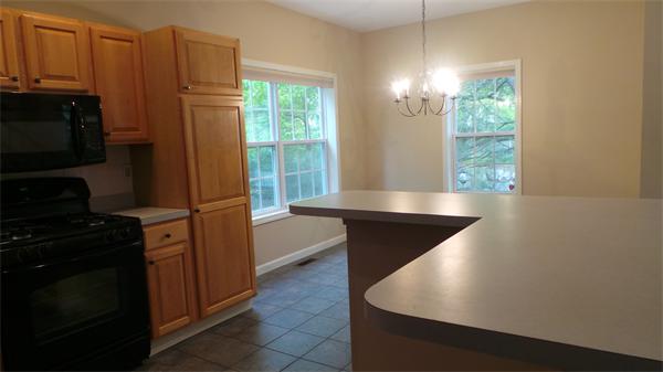 8 Robbins Road Foxboro, MA 02035 - Photo 10 of 30 Gallery Image 10