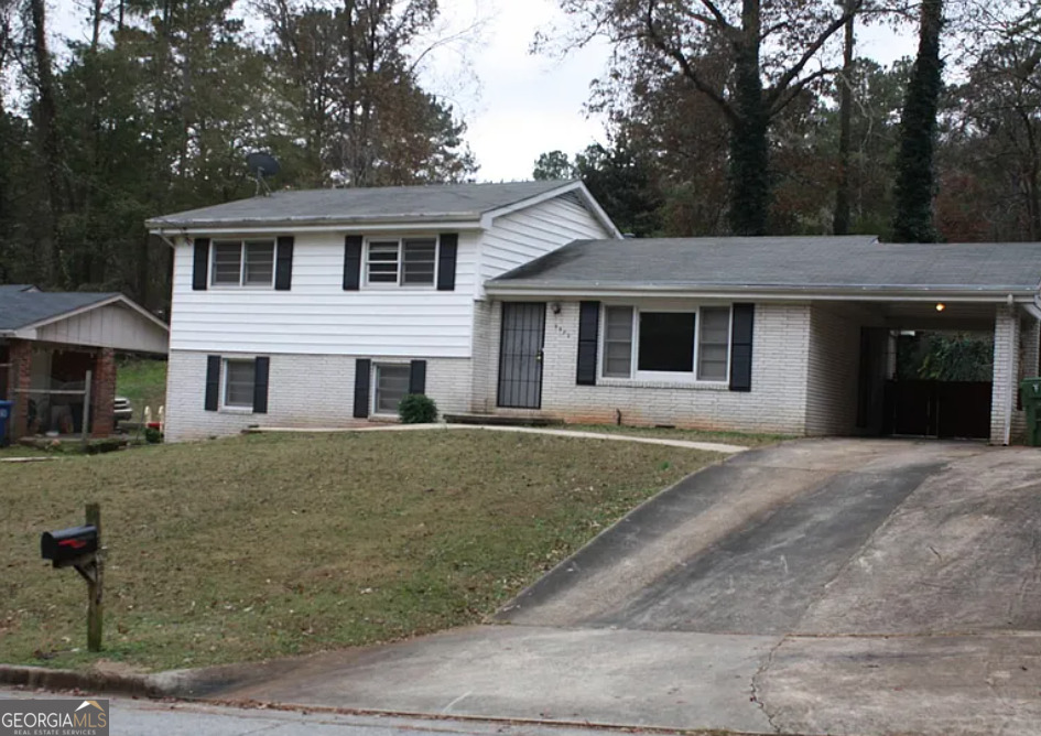 4372 Kimball Road Southwest Atlanta, GA 30331 - Photo 1 of 19