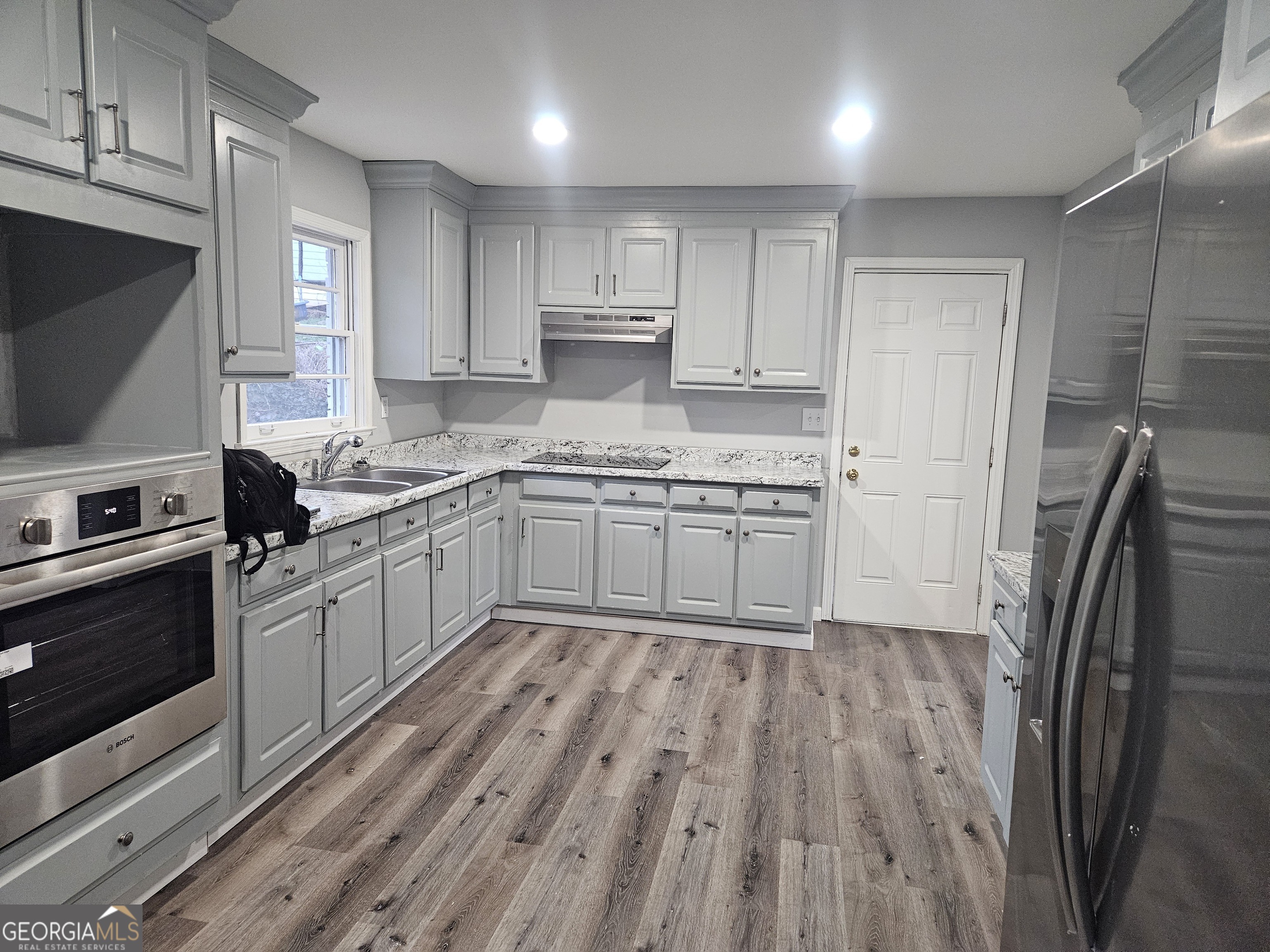 4372 Kimball Road Southwest Atlanta, GA 30331 - Photo 7 of 19