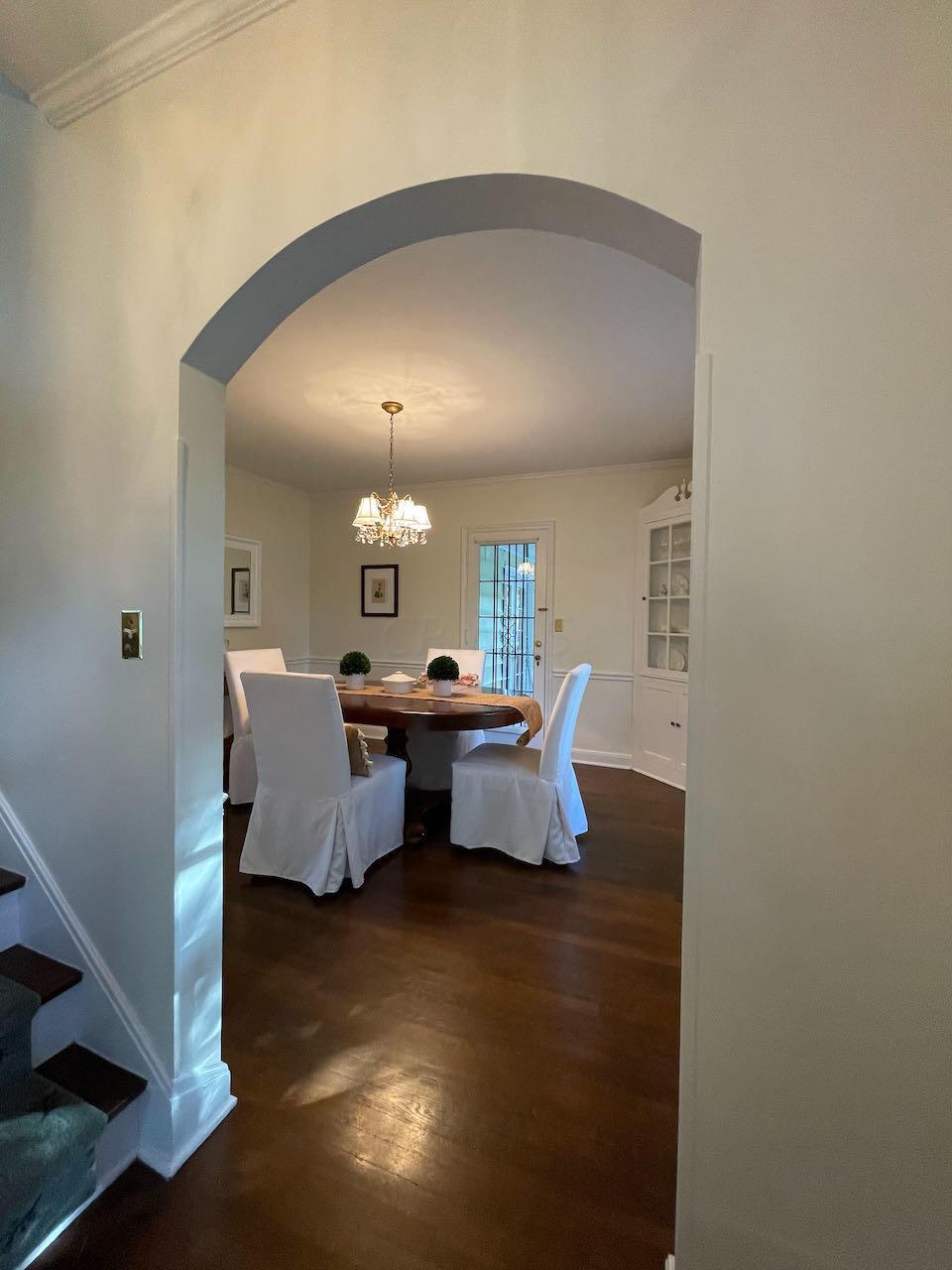 1555 Cardiff Road Columbus, OH 43221 - Photo 15 of 44 Gallery Image 15