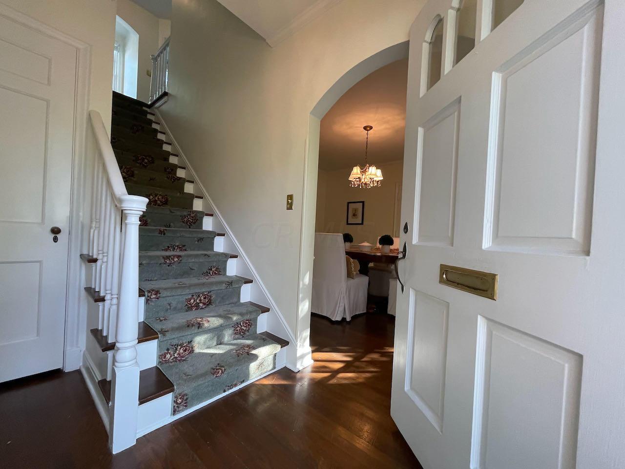 1555 Cardiff Road Columbus, OH 43221 - Photo 25 of 44 Gallery Image 25
