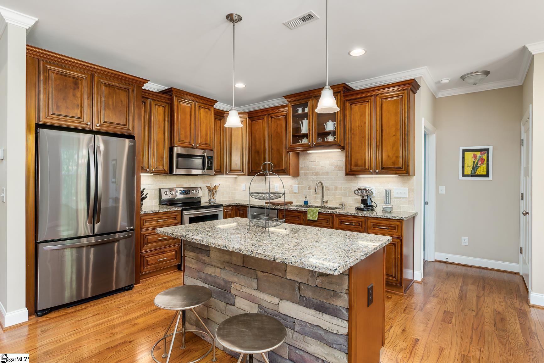 305 Edens Ridge Drive Six Mile, SC 29682 - Photo 11 of 36 Gallery Image 11