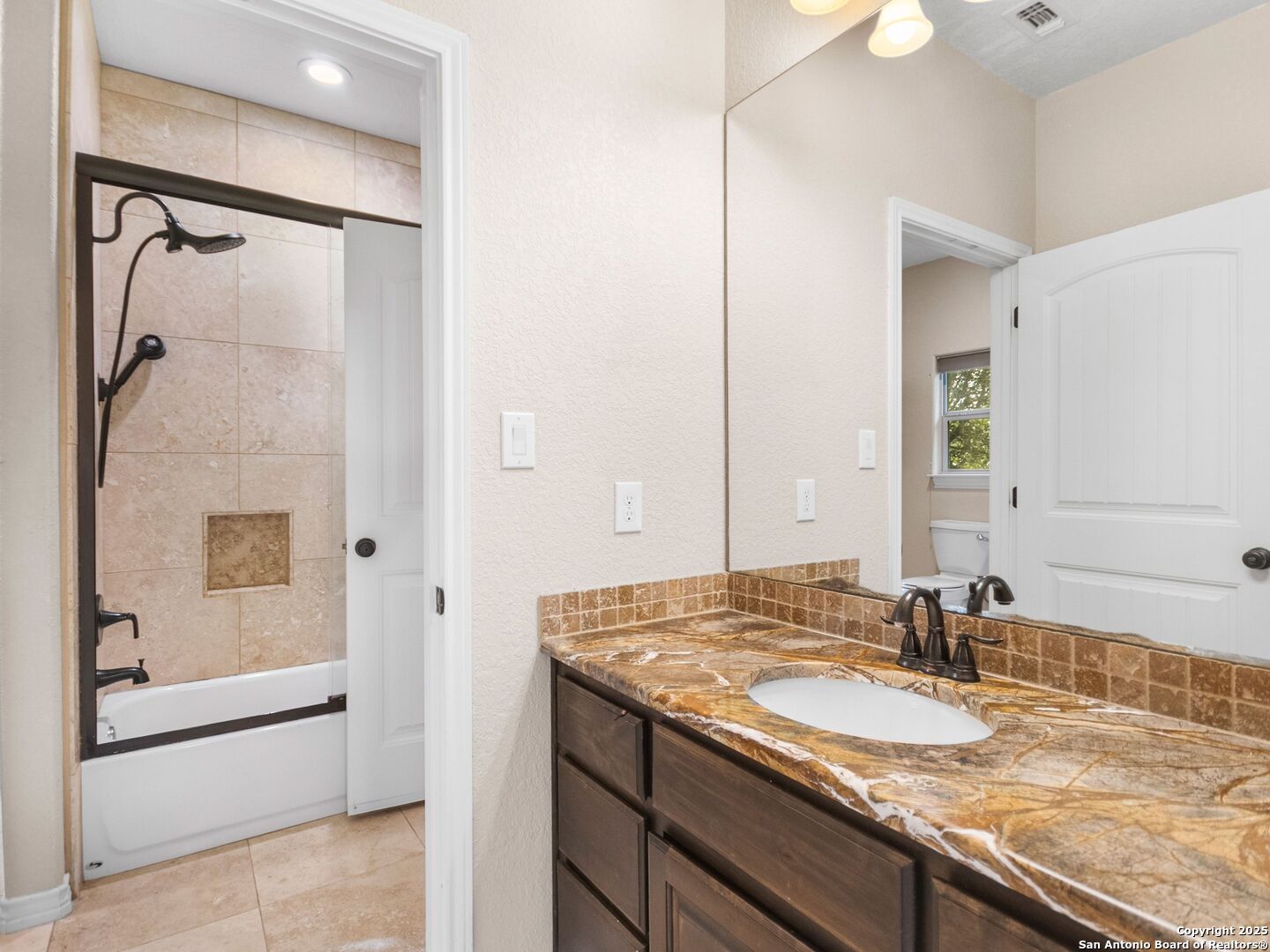 22 Outlook Point Boerne, TX 78006 - Photo 28 of 50