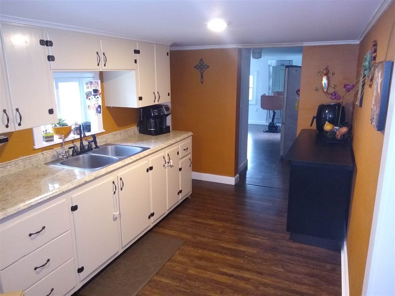 2267 Vandekarr Road Owosso, MI 48867 - Photo 9 of 27 31397593-8.JPG