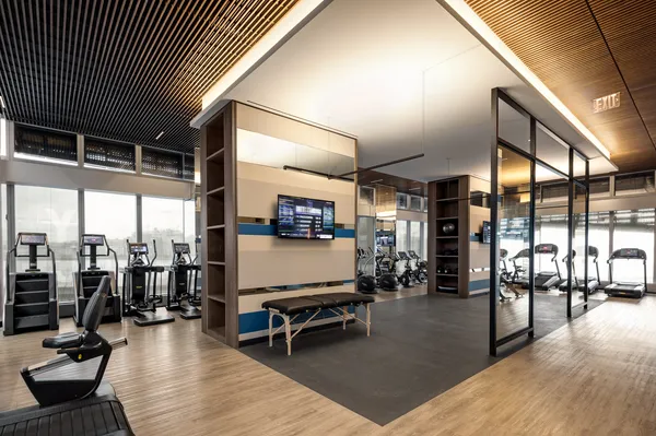 $1,895,000 | 252 South Street, Unit 8L | Two Bridges