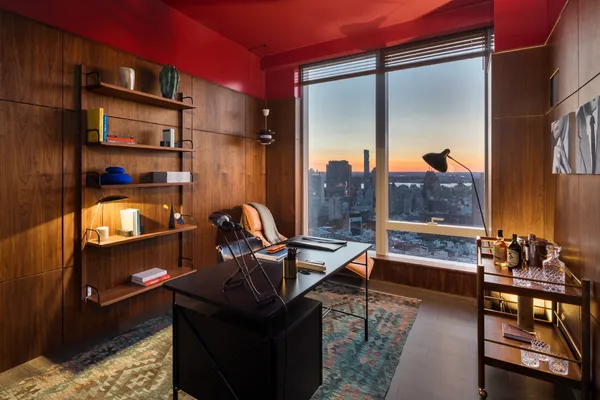 $1,895,000 | 252 South Street, Unit 8L | Two Bridges