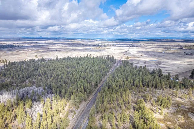 $319,000 | 8700 South Stangland Road, Medical Lake, WA 99022