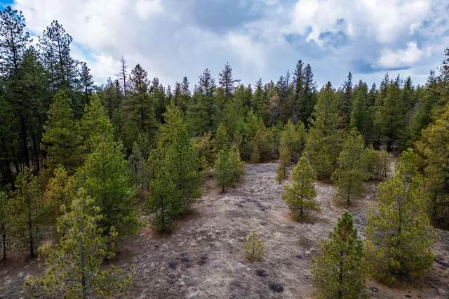 $319,000 | 8700 South Stangland Road, Medical Lake, WA 99022