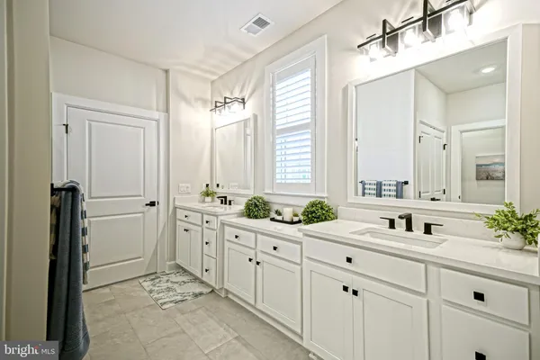 $749,900 | 28095 Winona Lane, Lewes, DE 19958