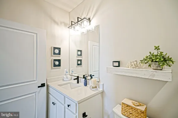 $749,900 | 28095 Winona Lane, Lewes, DE 19958