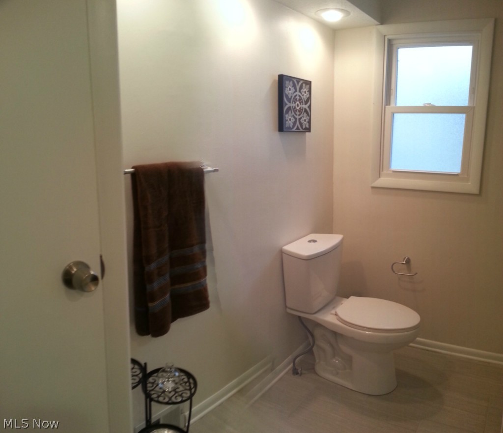233 Nobottom Road Berea, OH 44017 - Photo 14 of 23 Gallery Image 14