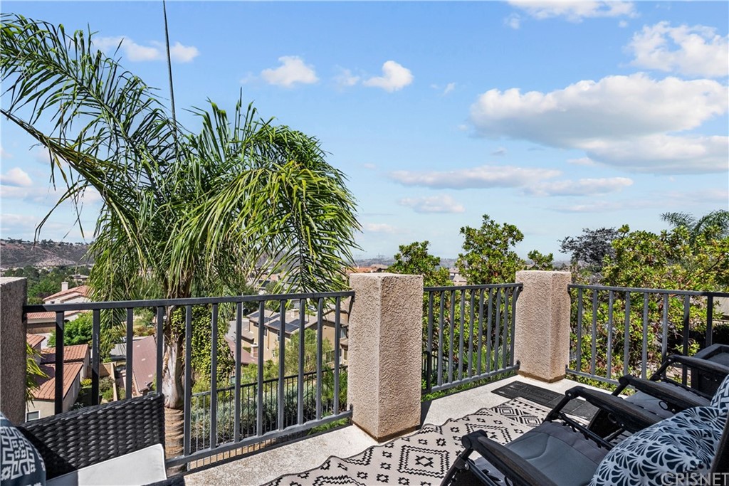 19654 Mathilde Lane Saugus, CA 91350 - Photo 25 of 38 a view of a tall trees with a backyard