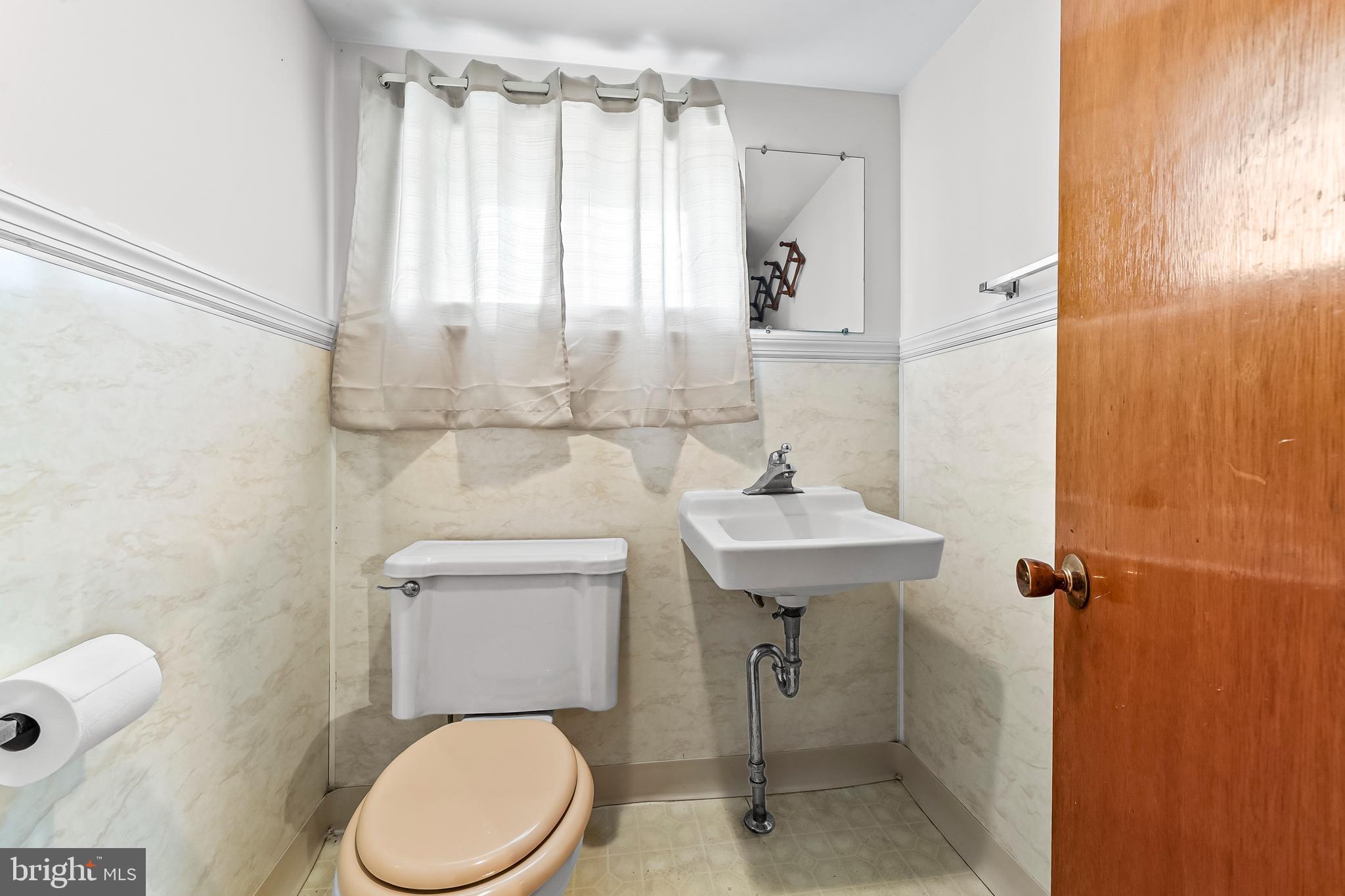 3195 Richard Road Aston, PA 19014 - Photo 11 of 17 Basement half room