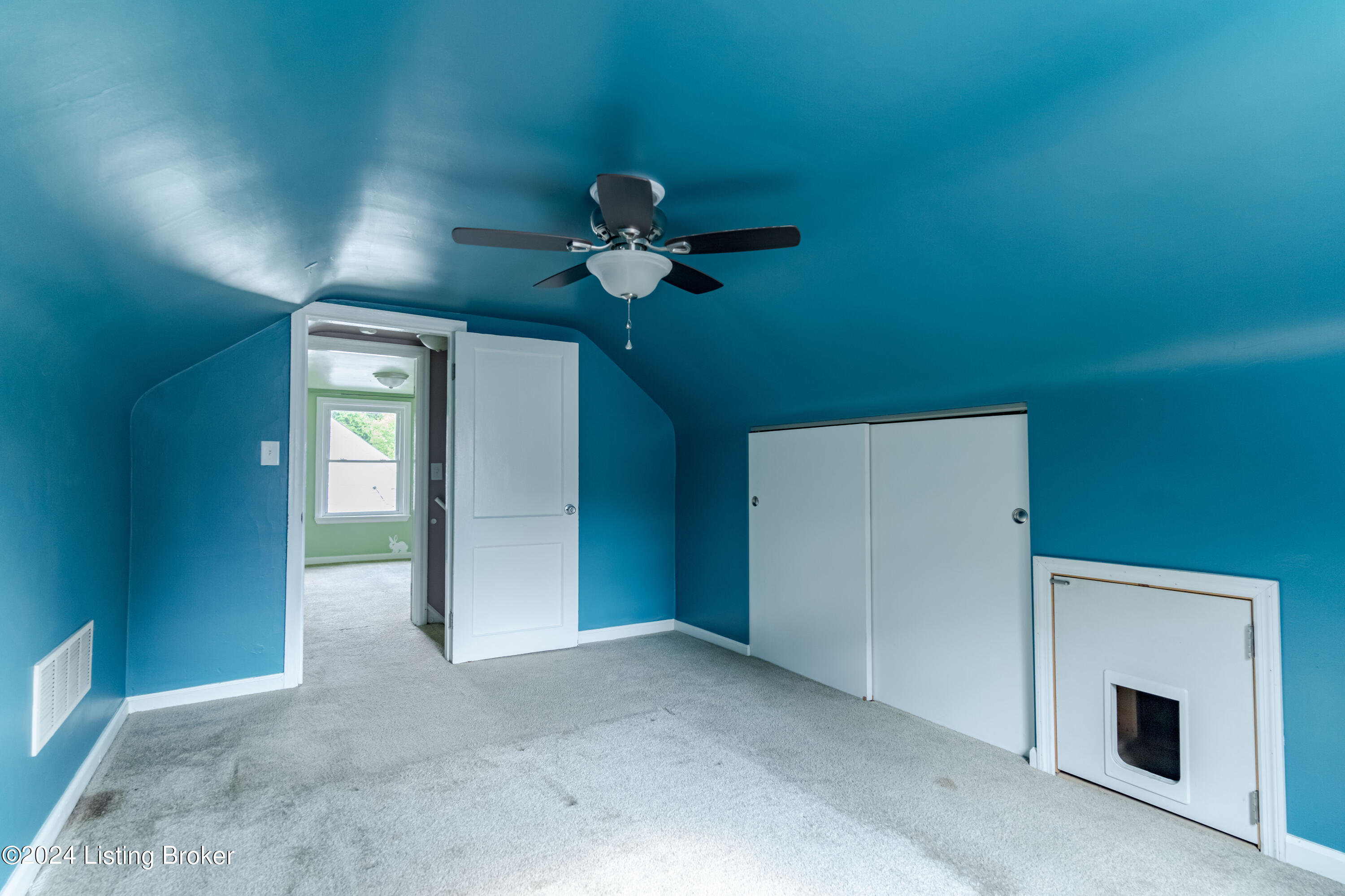 1029 Reeves Road Louisville, KY 40219 - Photo 24 of 34 DSC02295