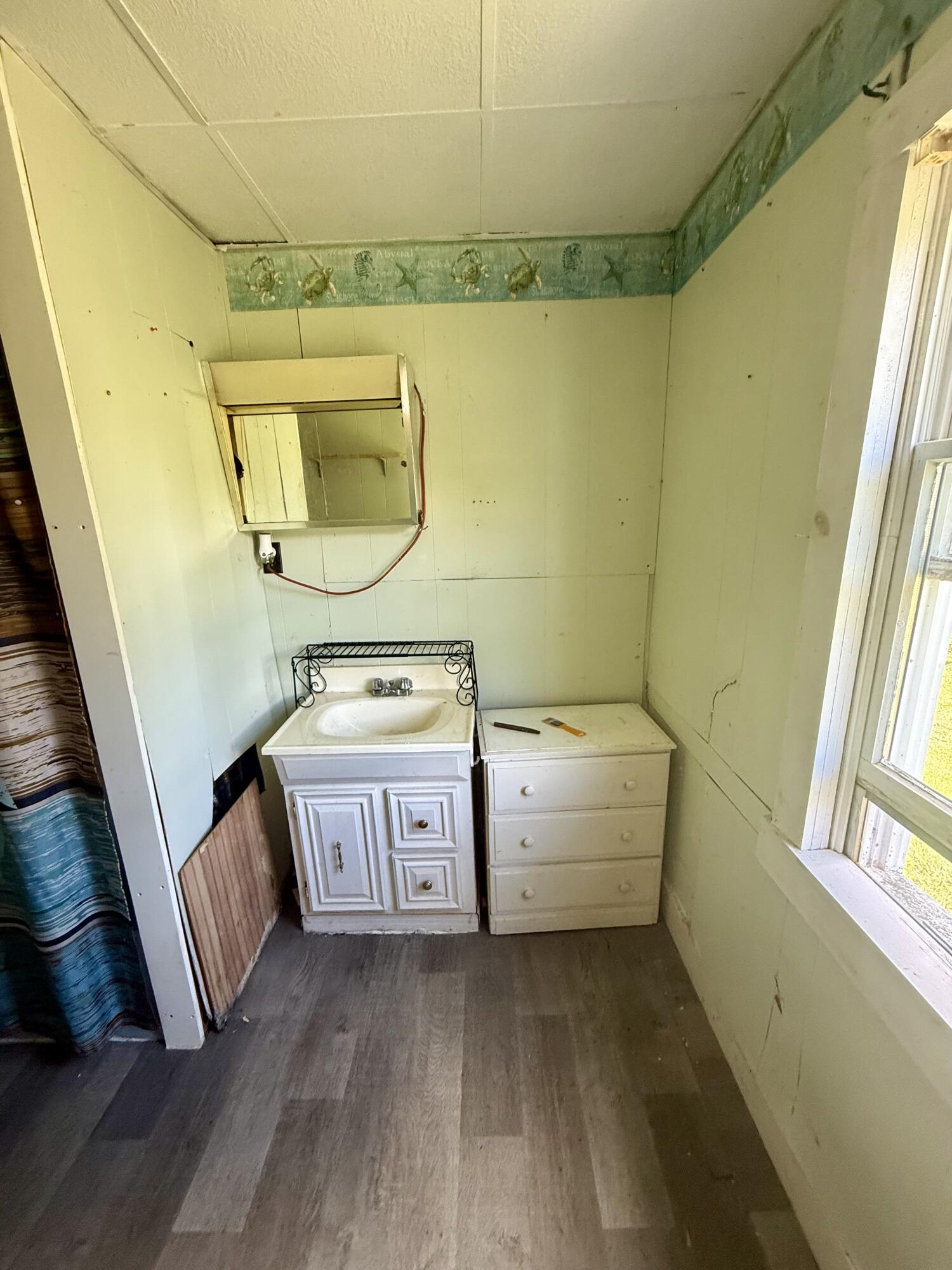 6 Case Drive Lubec, ME 04652 - Photo 12 of 29 IMG_8218