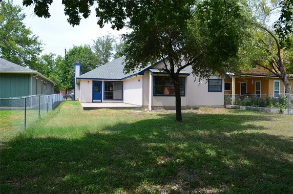 $2,400 | 6400 Santos Street, Austin, TX 78741