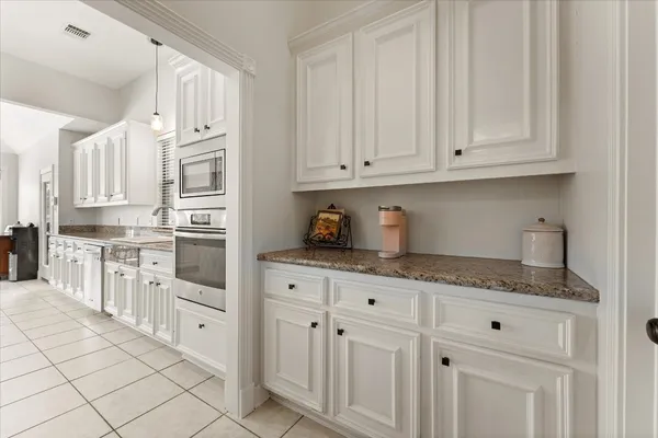 $999,950 | 1019 Towering Oaks Street, Magnolia, TX 77355