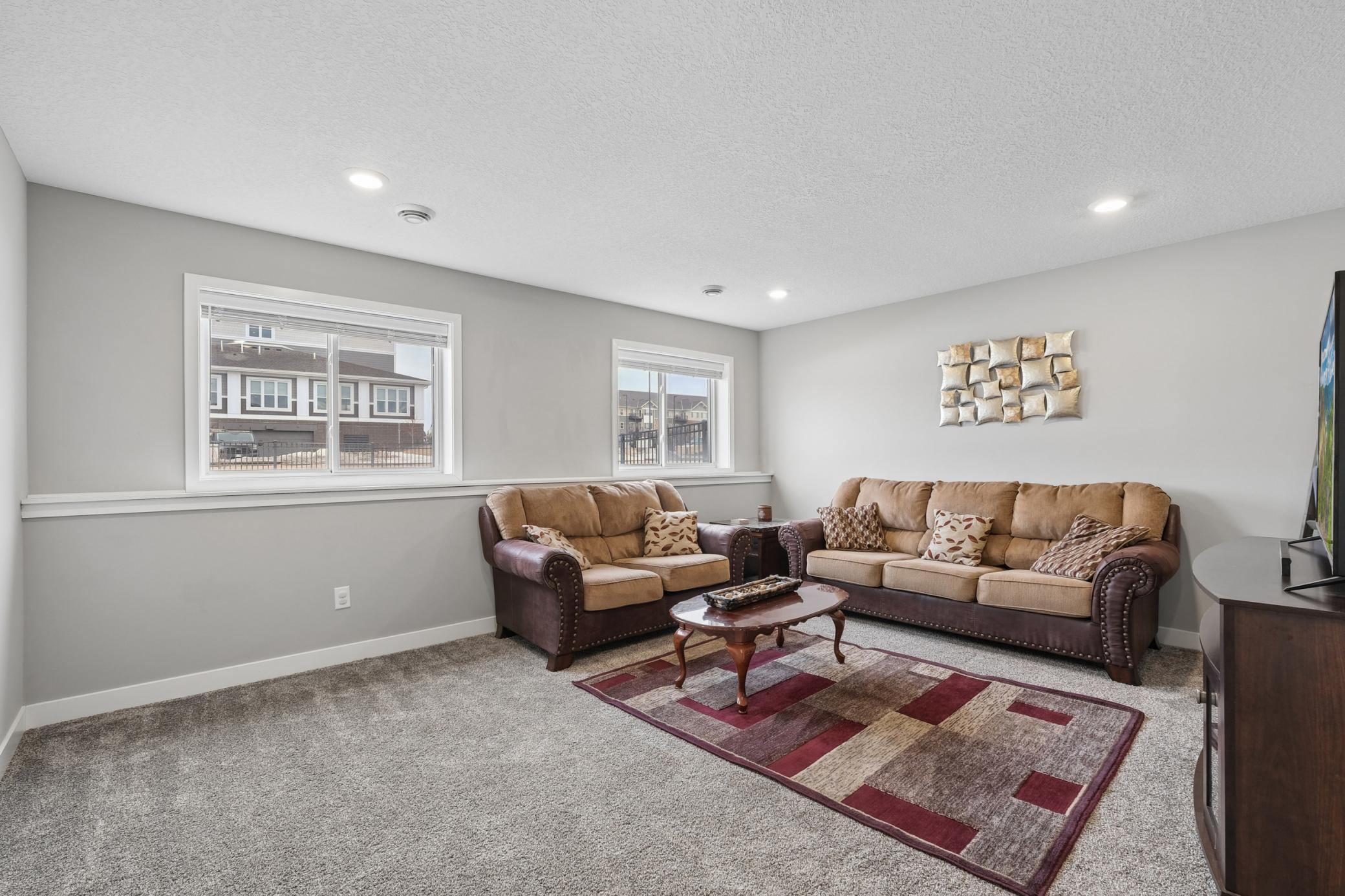 1360 Chestnut Circle Carver, MN 55315 - Photo 23 of 34