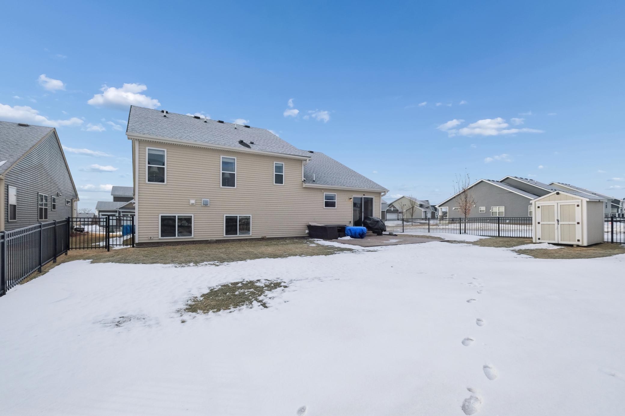 1360 Chestnut Circle Carver, MN 55315 - Photo 27 of 34