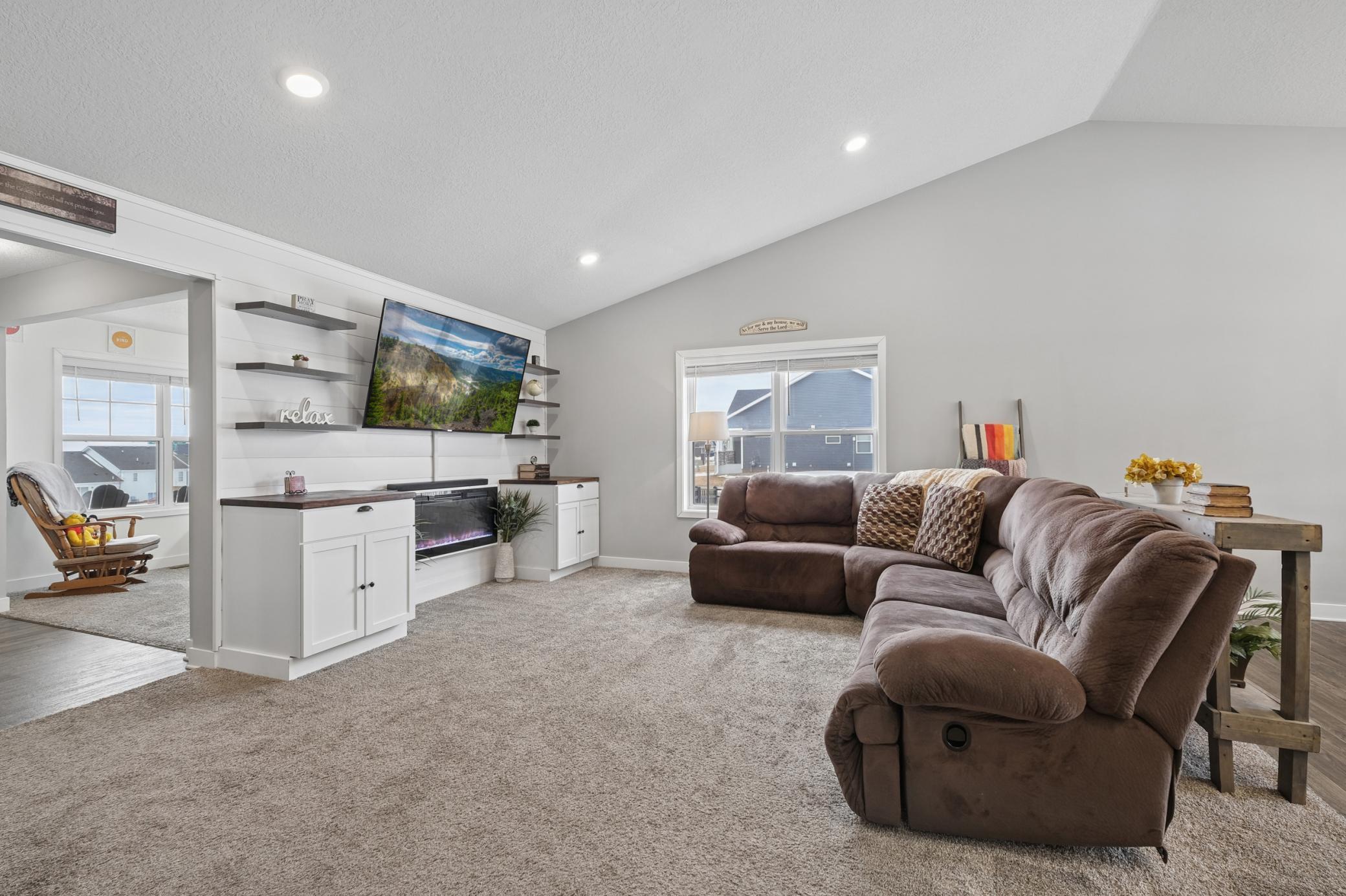 1360 Chestnut Circle Carver, MN 55315 - Photo 6 of 34