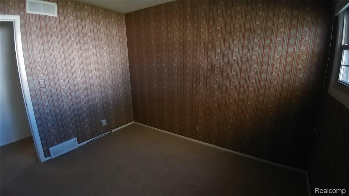 3884 Ruthland Road Troy, MI 48084 - Photo 9 of 27 20171108_122524_HDR.jpg