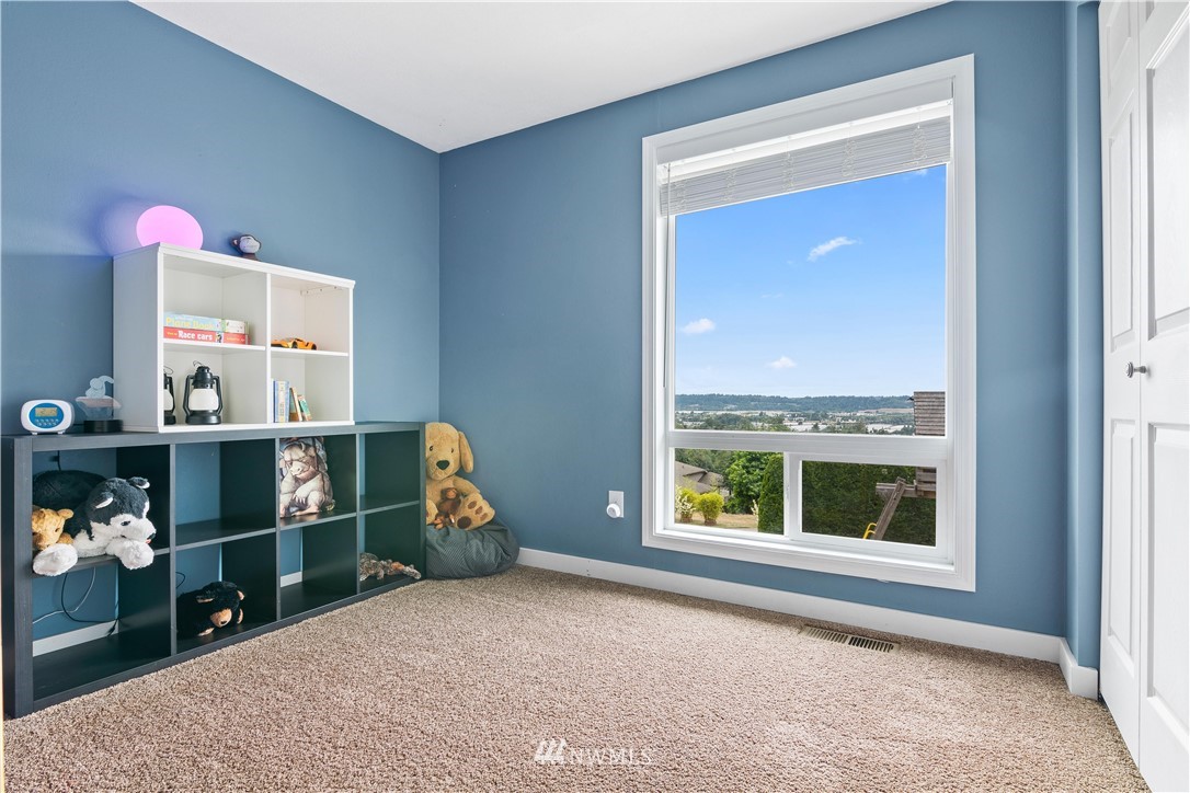 19240 99th Place South Renton, WA 98055 - Photo 20 of 37 Gallery Image 20