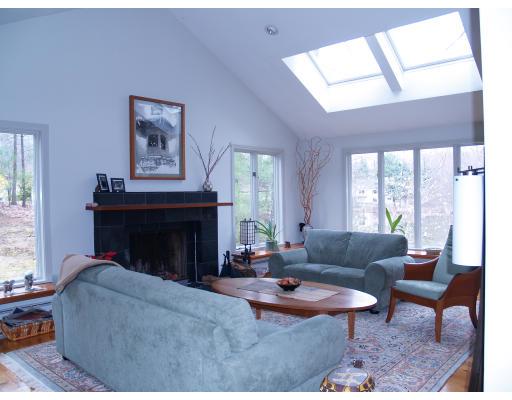 6 Oak Meadow Road Lincoln, MA 01773 - Photo 3 of 11 Gallery Image 3