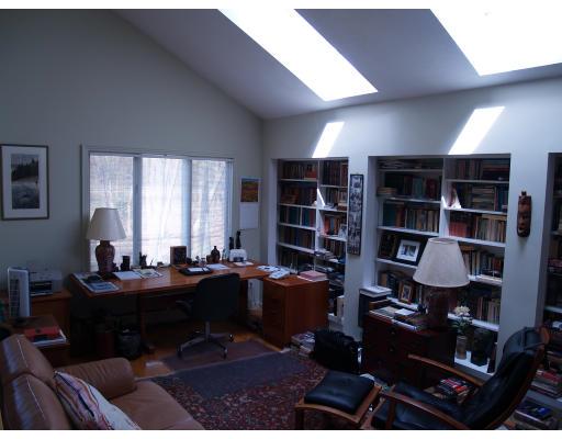 6 Oak Meadow Road Lincoln, MA 01773 - Photo 7 of 11 Gallery Image 7