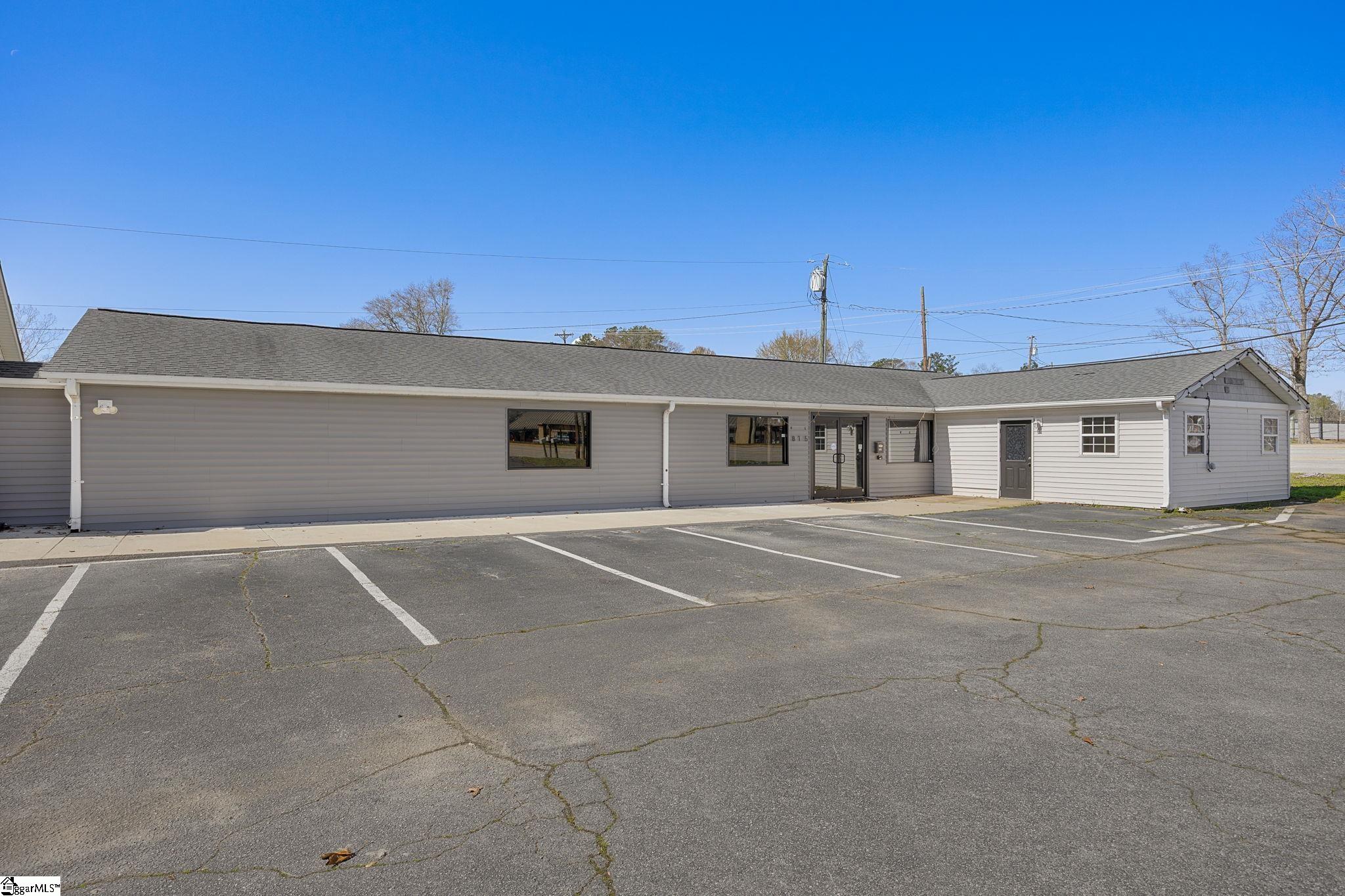 815 West Main Street Pickens, SC 29671 - Photo 1 of 26