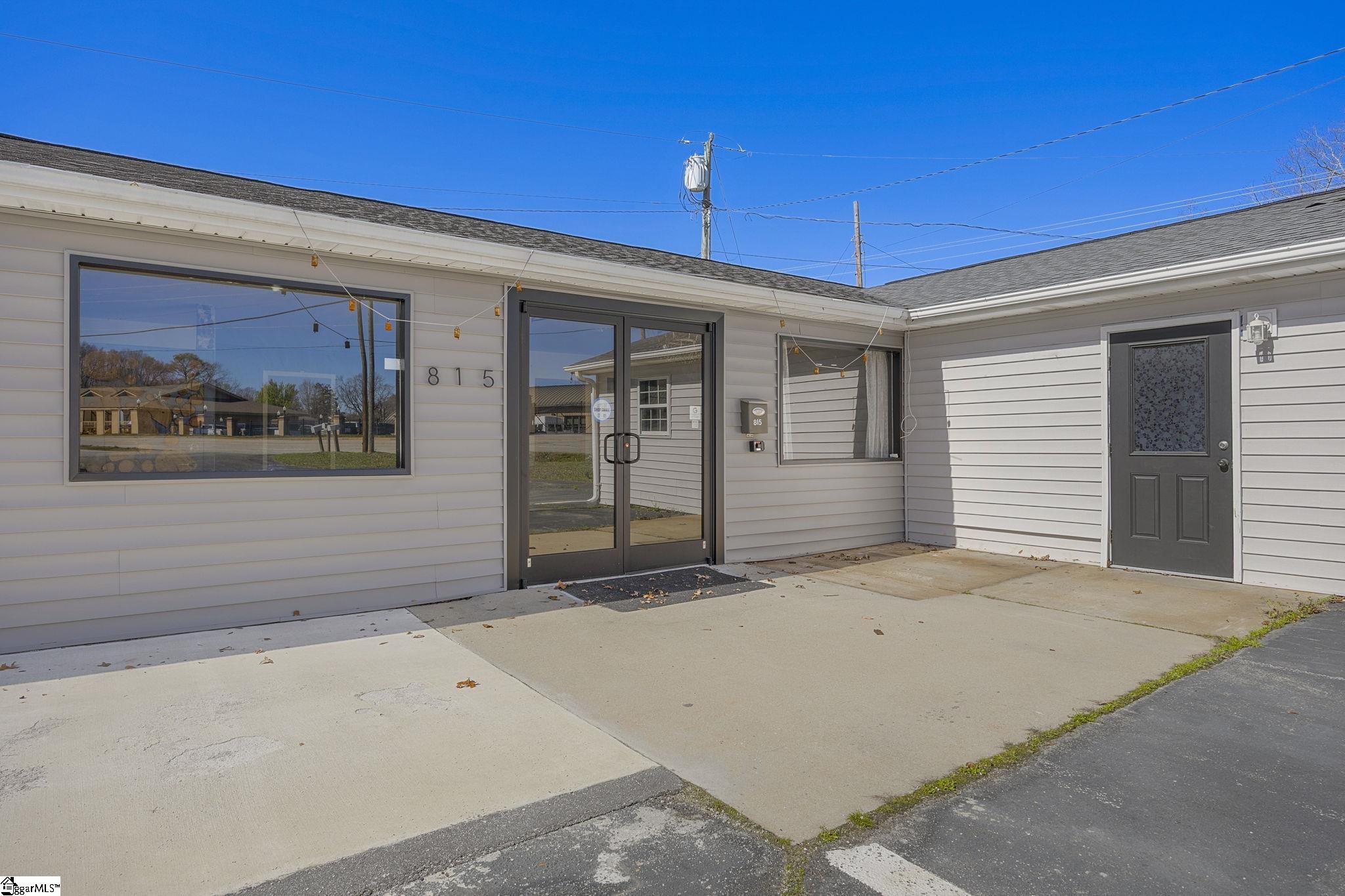 815 West Main Street Pickens, SC 29671 - Photo 4 of 26