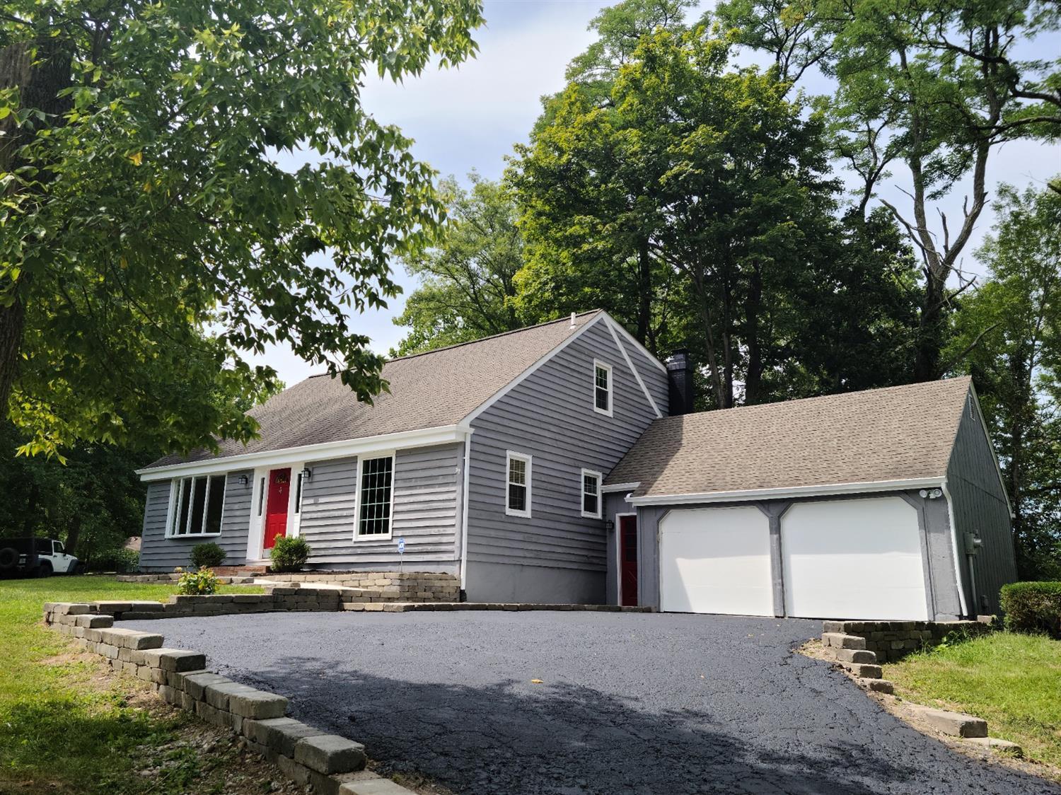 9639 Daly Road Cincinnati, OH 45231 - Photo 1 of 1 Gallery Image 1