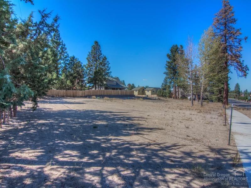63107 O. B. Riley Road Bend, OR 97703 - Photo 1 of 8 Primary Photo