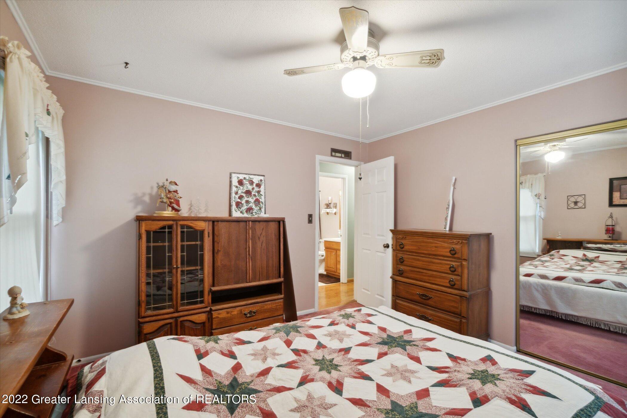 6314 Hilliard Road Lansing, MI 48911 - Photo 23 of 40 24-6314-Hilliard-Rd-Lansing-MI-48911-Win