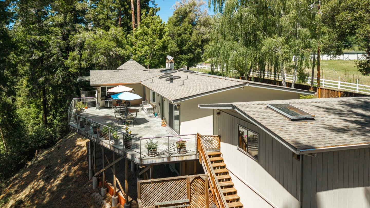 2000 Glen Canyon Road Santa Cruz, CA 95060 - Photo 41 of 41 a view of a terrace with sitting area