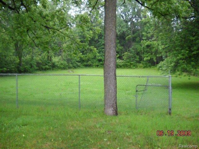 53550 Fairchild Road Macomb, MI 48042 - Photo 6 of 6 DSCN1302