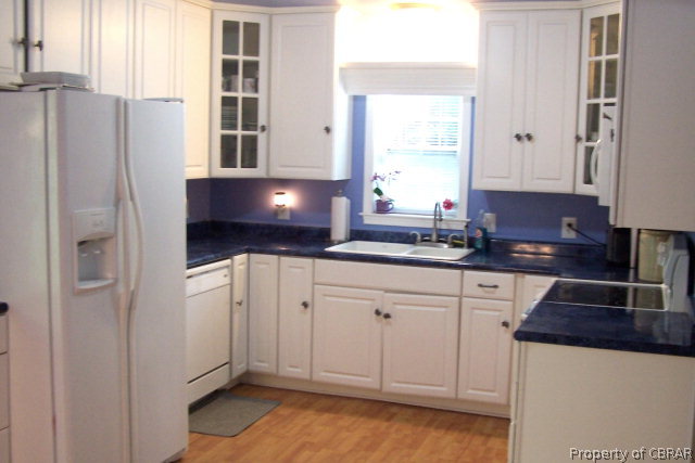 8133 Adams Creek Road Gloucester, VA 23061 - Photo 6 of 10