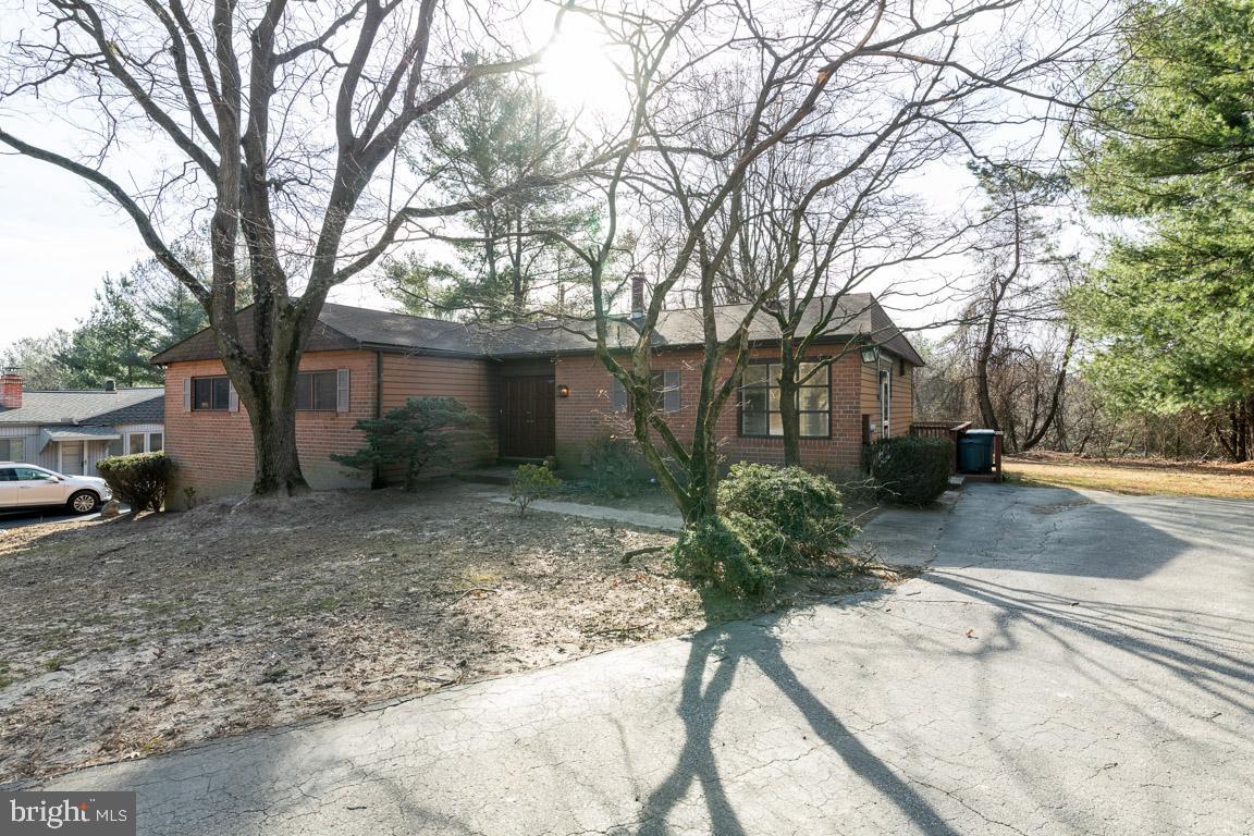 2025 Jolly Road Baltimore, MD 21209 - Photo 3 of 44 Beautiful brick home.