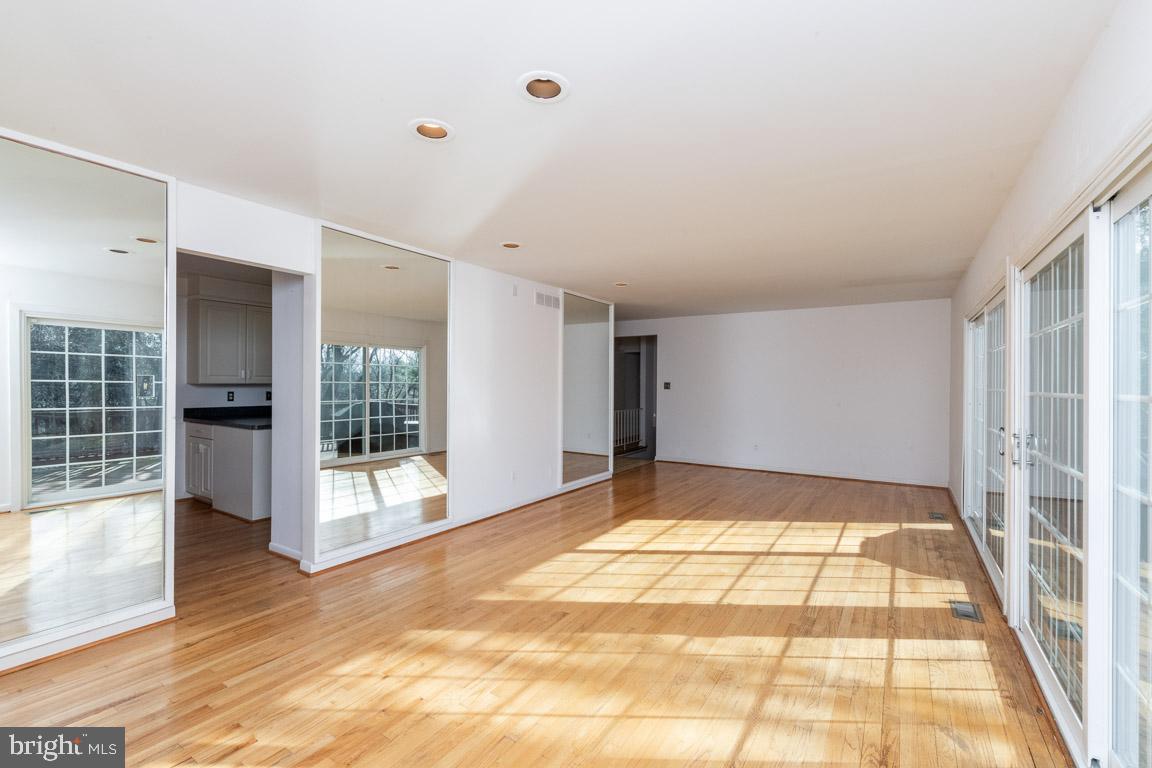 2025 Jolly Road Baltimore, MD 21209 - Photo 10 of 44 Light-filled living/dining room!
