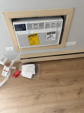 $1,500 | 1925 Canal Street, Unit 3D, Blue Island, IL 60406