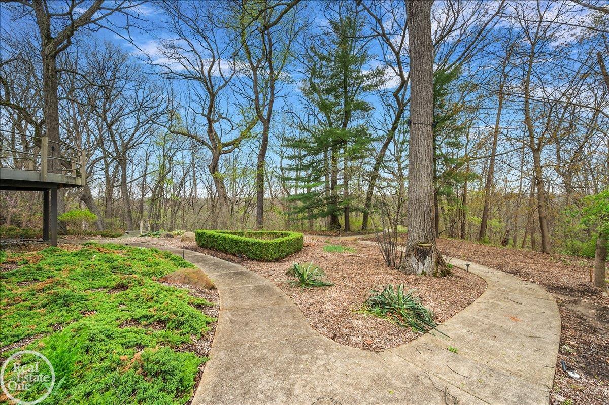 3750 Orion Road Oakland, MI 48363 - Photo 13 of 97