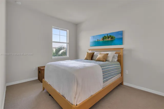 $549,000 | 4810 Eucalyptus Drive, Unit 3, Hollywood, FL 33021