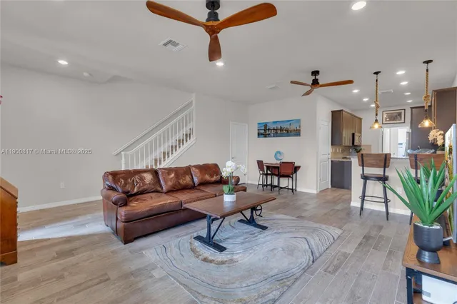 $549,000 | 4810 Eucalyptus Drive, Unit 3, Hollywood, FL 33021