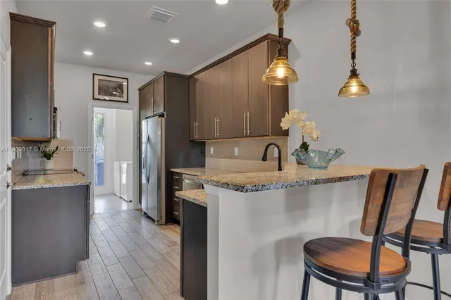 $549,000 | 4810 Eucalyptus Drive, Unit 3, Hollywood, FL 33021