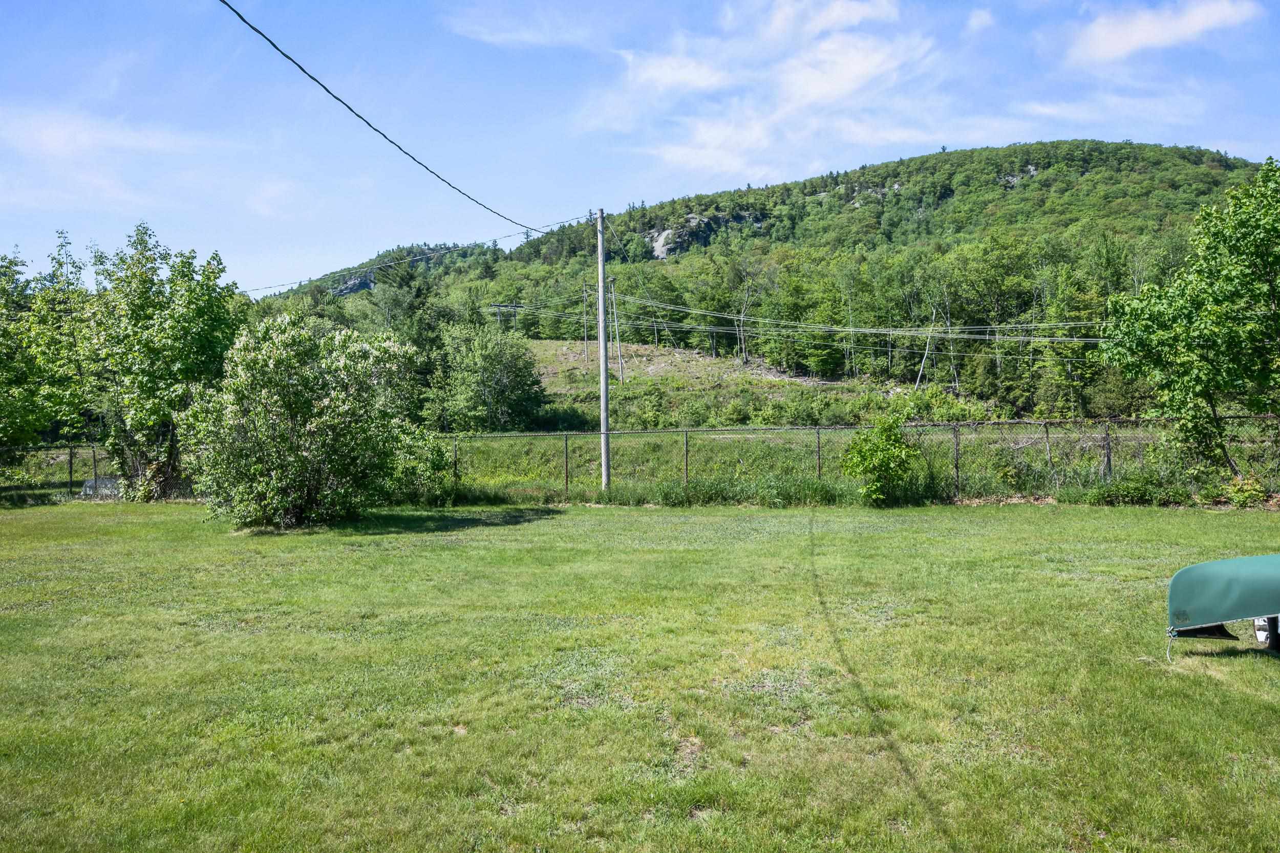 44 Alpine Street Gorham, NH 03581 - Photo 3 of 25