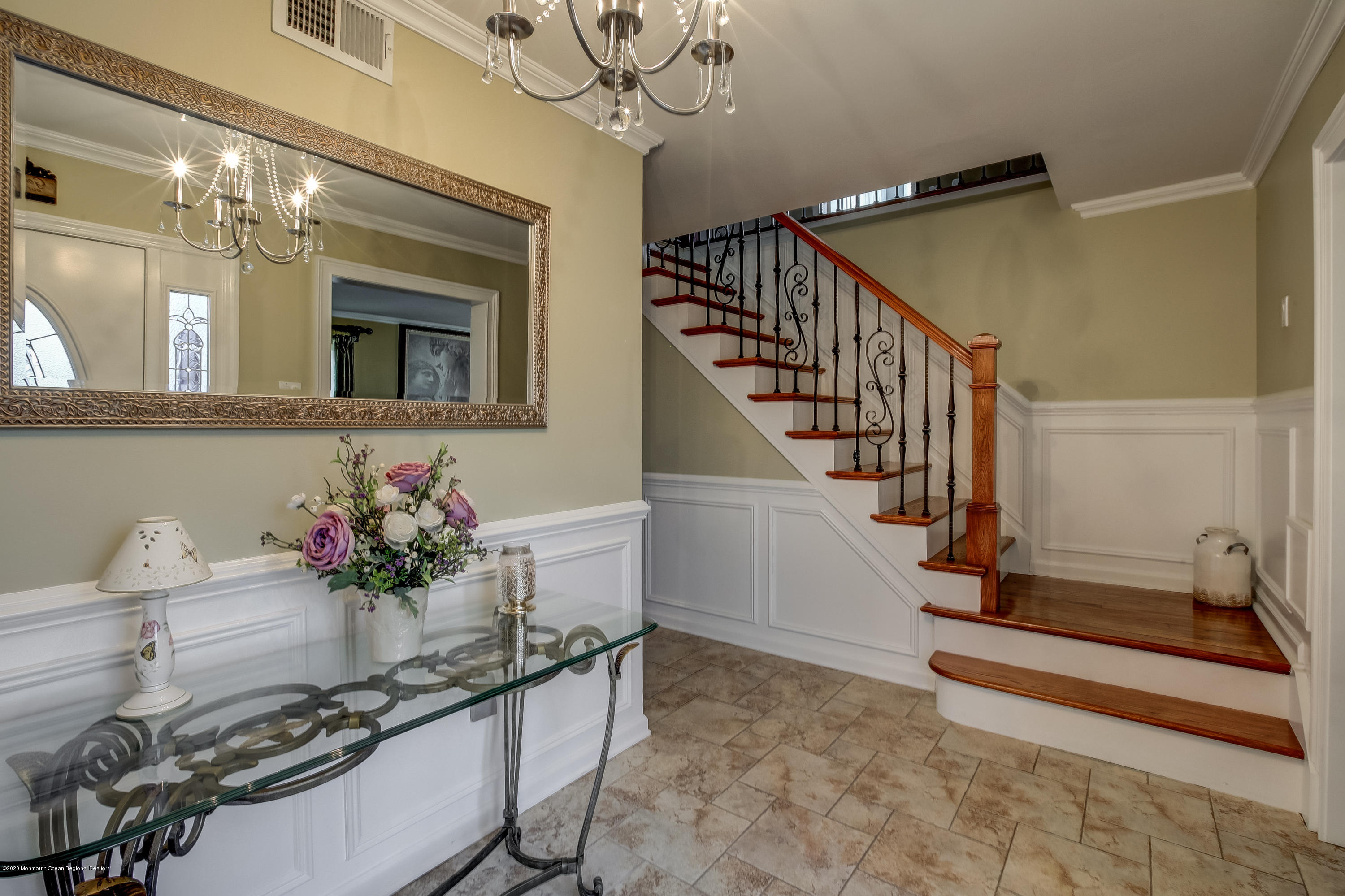4 Taylor Road Marlboro, NJ 07746 - Photo 4 of 26 Foyer