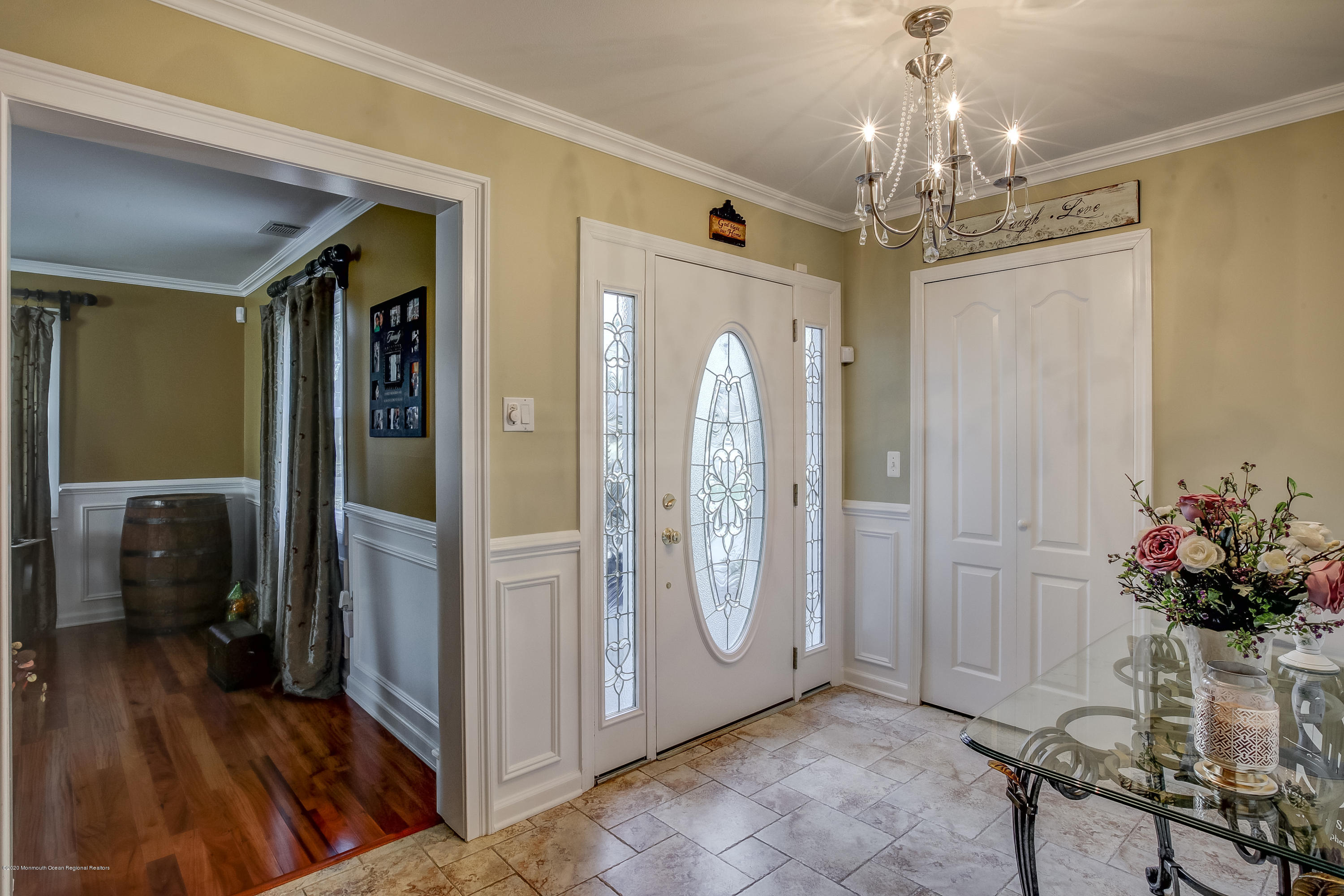 4 Taylor Road Marlboro, NJ 07746 - Photo 5 of 26 Foyer (2)
