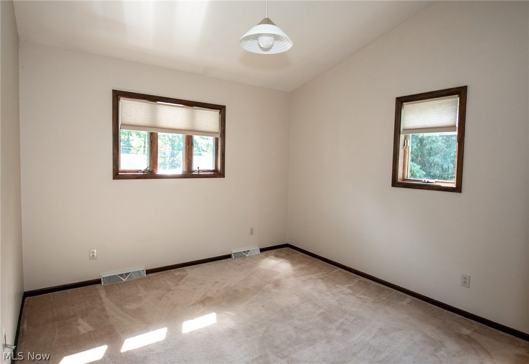 7400 Struthers Road Youngstown, OH 44514 - Photo 21 of 35 Gallery Image 21