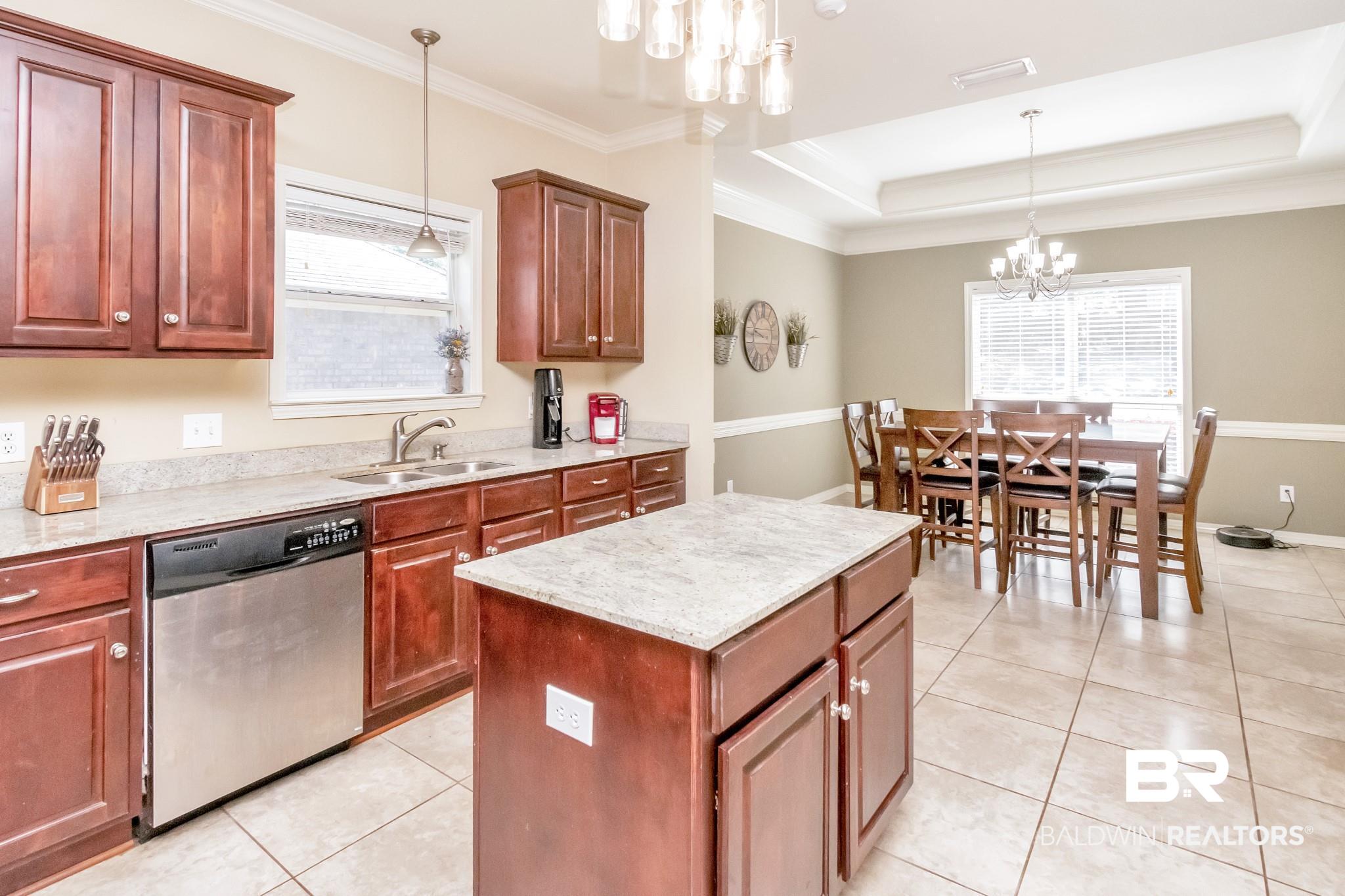 1005 Linlen Avenue Mobile, AL 36609 - Photo 12 of 37