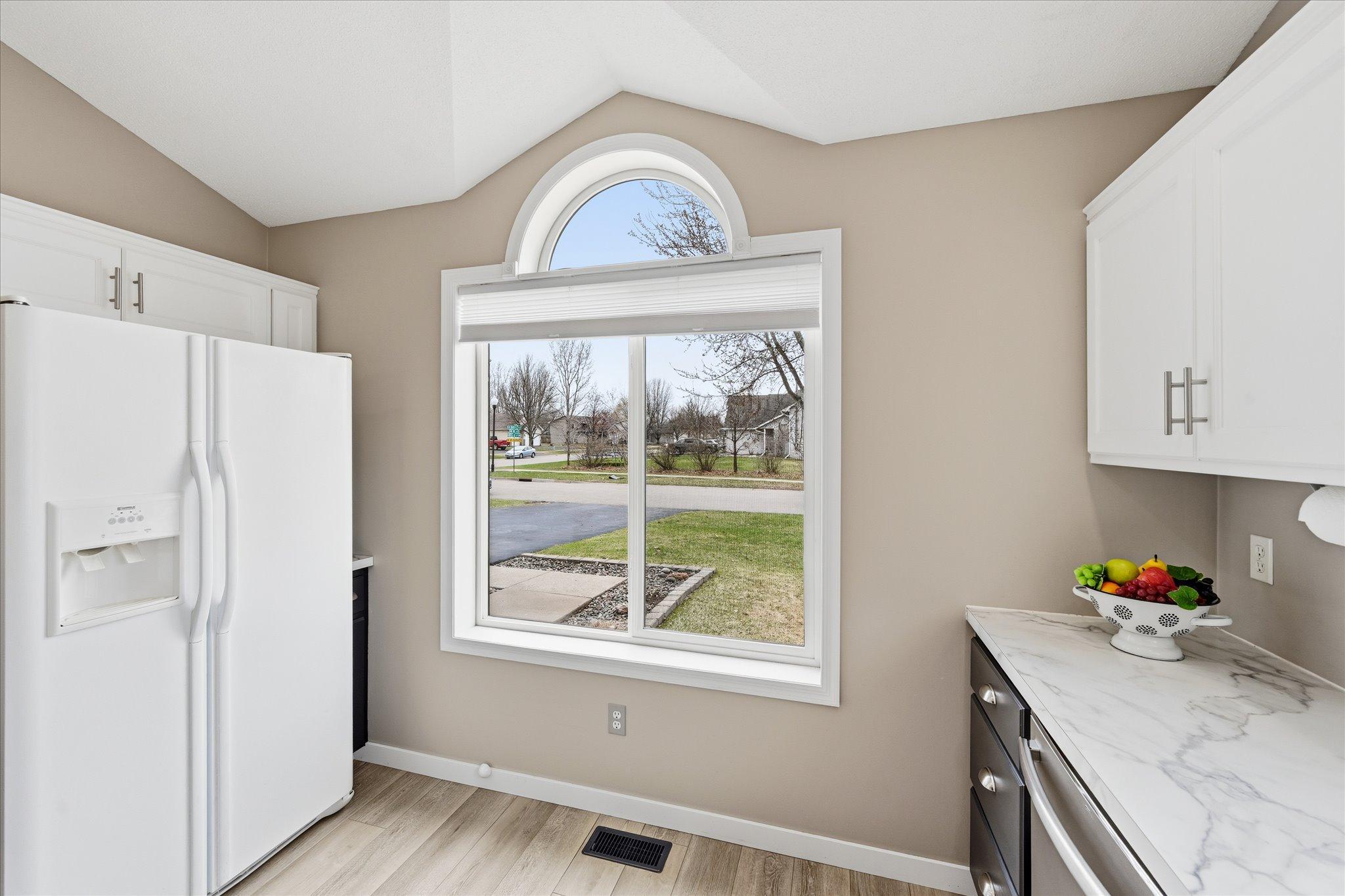 402 Birch Street Southwest Isanti, MN 55040 - Photo 7 of 45