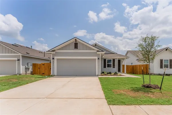 $1,900 | 201 Watercourse Way, Bastrop, TX 78602